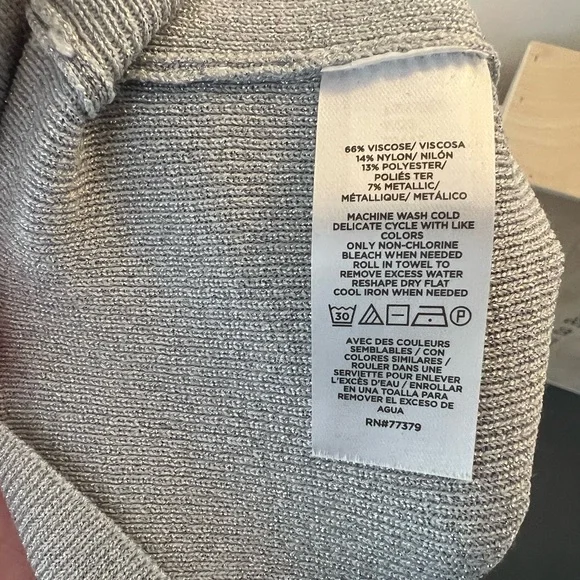 NWT Ann Taylor Silver Mock Neck Top - Picture 5 of 5